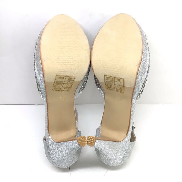 Lov Mark Silver Mesh T-Strap Heeled Sandal - Picture 9 of 12